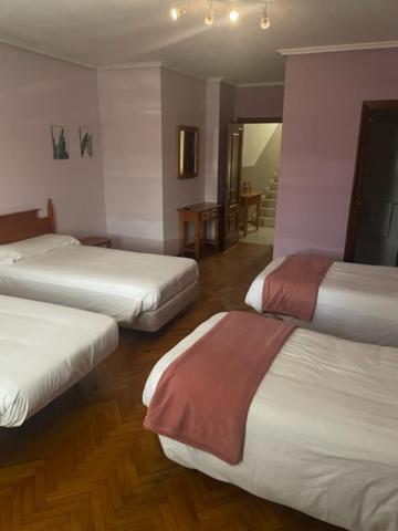 Albergue Hostal Sao Telmo Tui Dış mekan fotoğraf