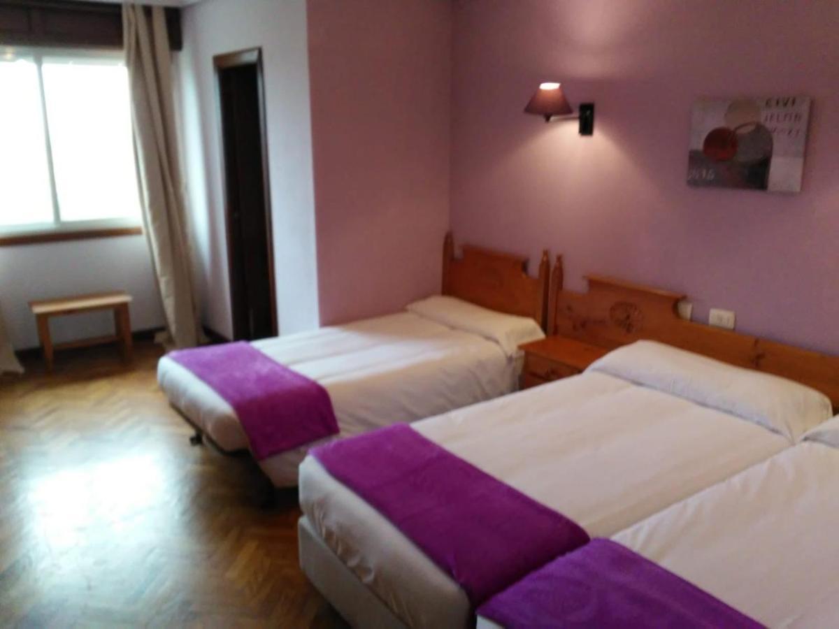 Albergue Hostal Sao Telmo Tui Dış mekan fotoğraf